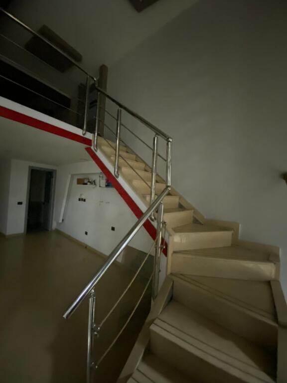 📢 Shop for Rent – Astir 🏢