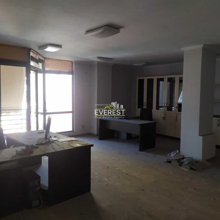 Shitet apartament 2+1 te 21 dhjetori
