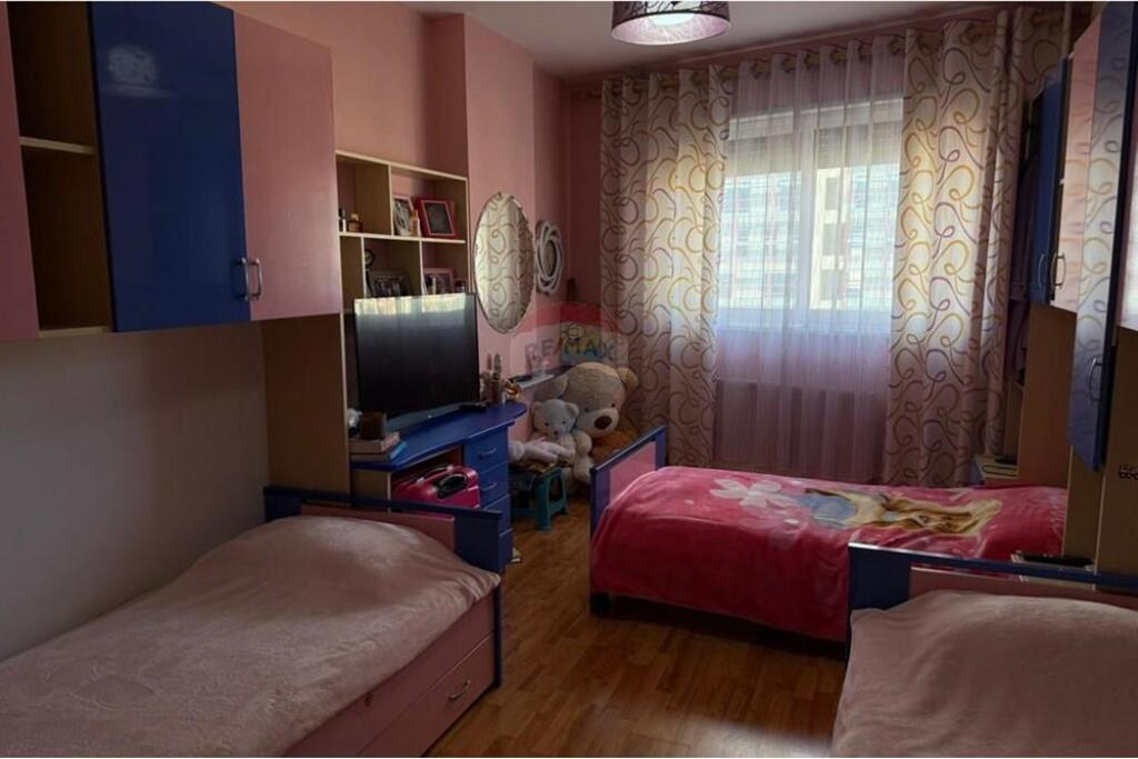 APARTAMENT 2+1+2 PER SHITJE TE KOMUNA E PARISIT