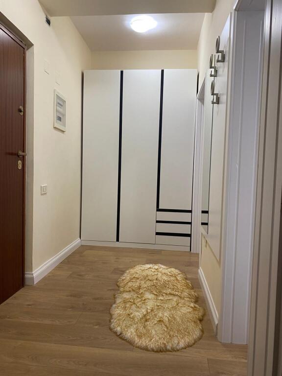 Apartament 1+1/ modifikuar ne 2+1  sheshi Willson