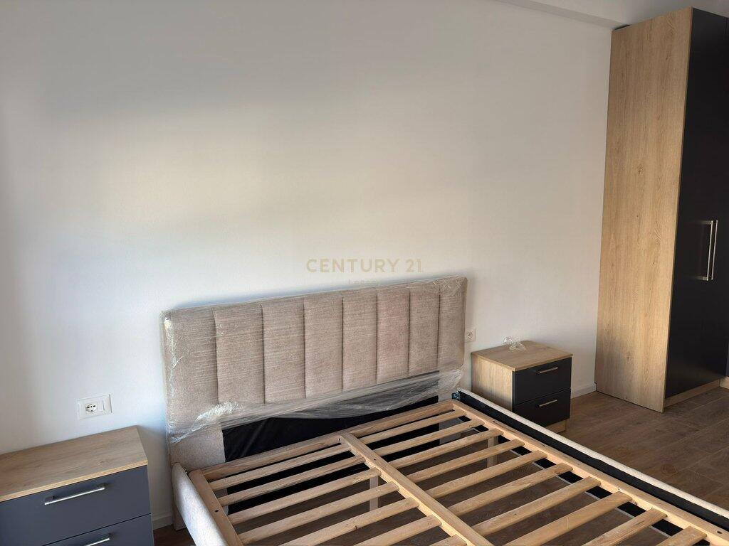 Jepet Apartament me qira 1+1 "Kompleksi Kadiu" Ali Demi