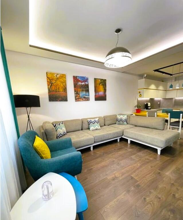 Appartamento 2+1+2 a Tower Bridge 3 in Rruga e Dibres