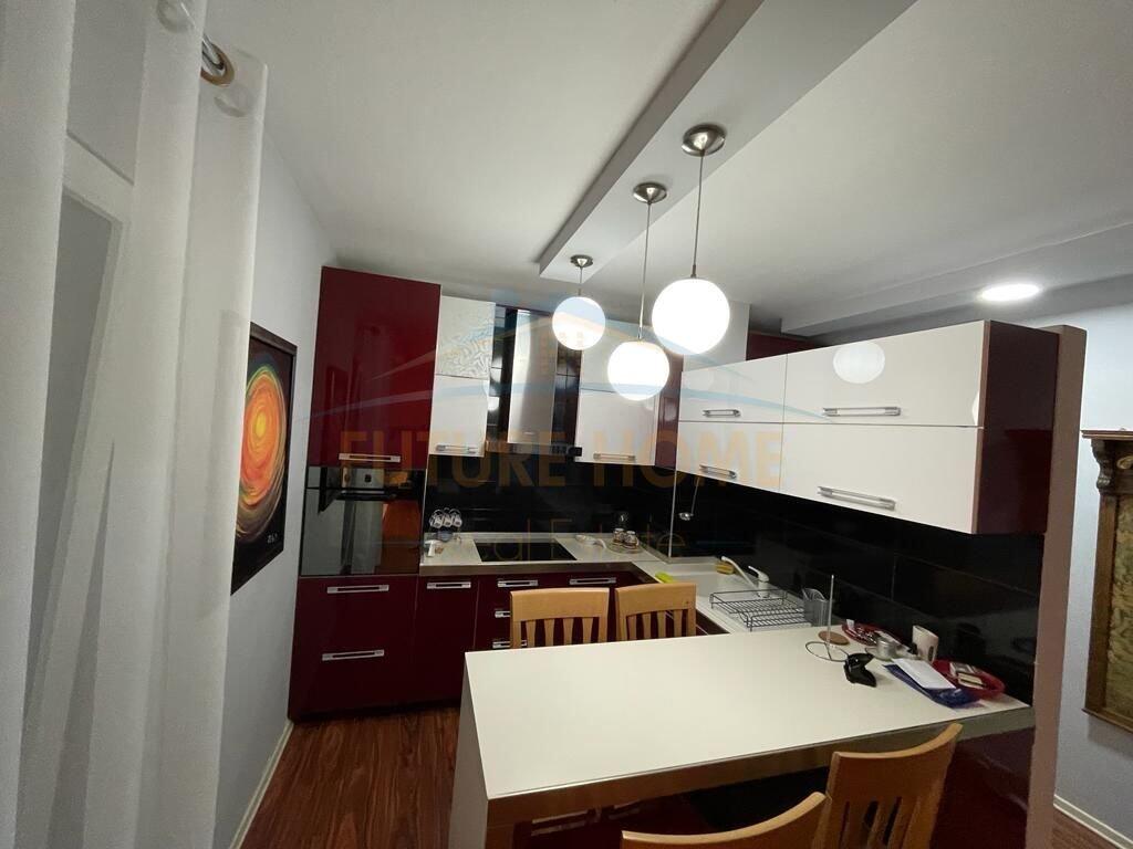Rent, Apartment 2+1+2 Dry Lake, Tirana