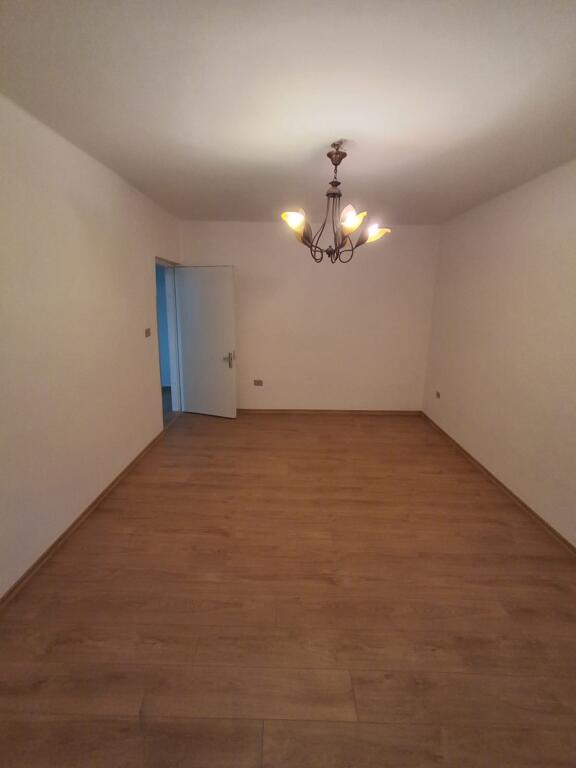 Apartment 2+1 for Rent for office in Bllok