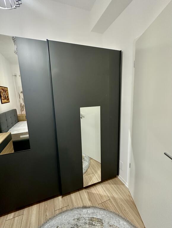 Affittasi 1+1+ balcone in Ali Dem, Mangalem 21