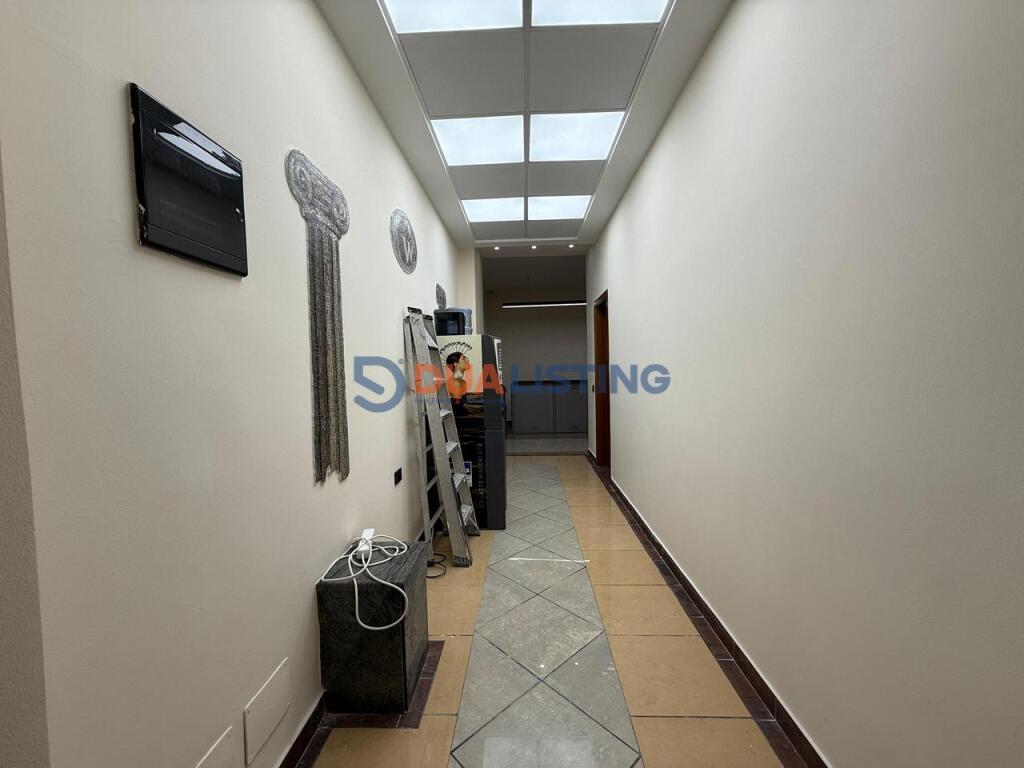 Multifunctional Space for Rent – Premium Location!