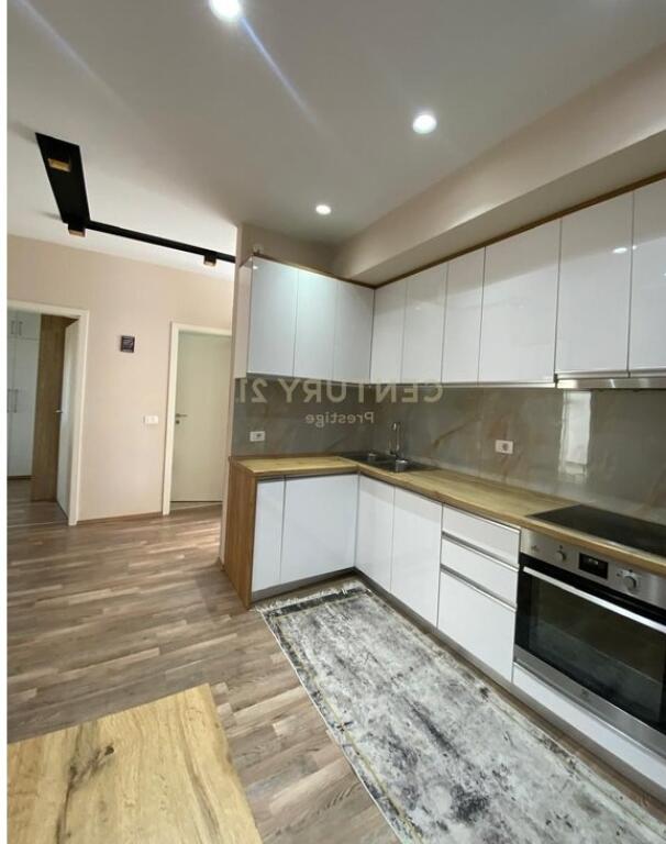 Apartament me qira 2+1, Kompleksi Mangalem