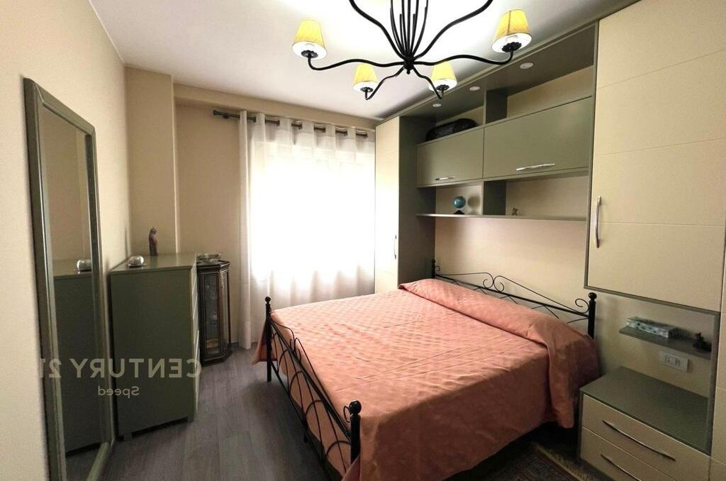 Apartament me qira 3+1,tek Hipoteka