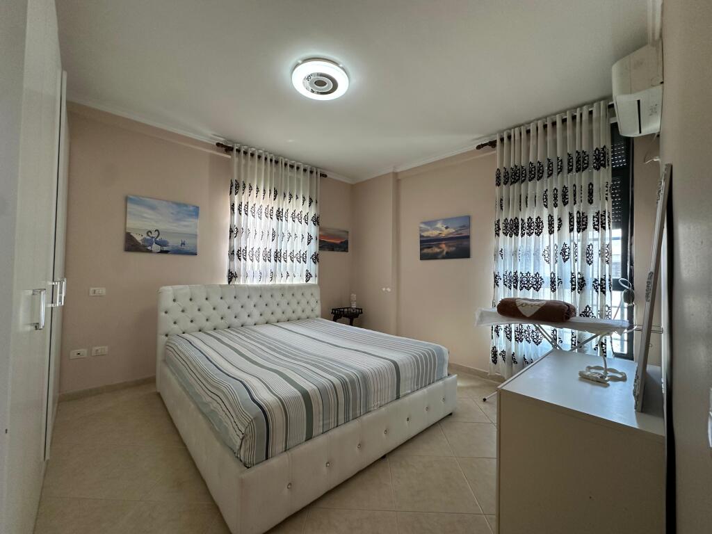 APARTAMENT 2+1 PER SHITJE , ALI DEMI