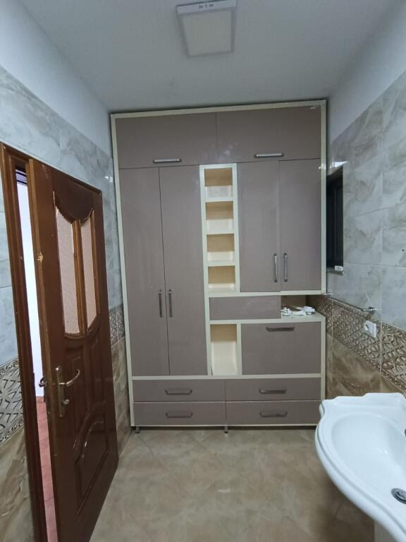 Apartment 2+1+2 Kinostudio