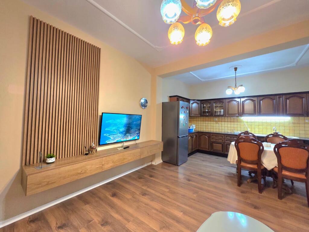 ✨APARTAMENT 3+1+3 ME QIRA - ISH-FUSHA E AVIACIONIT✨