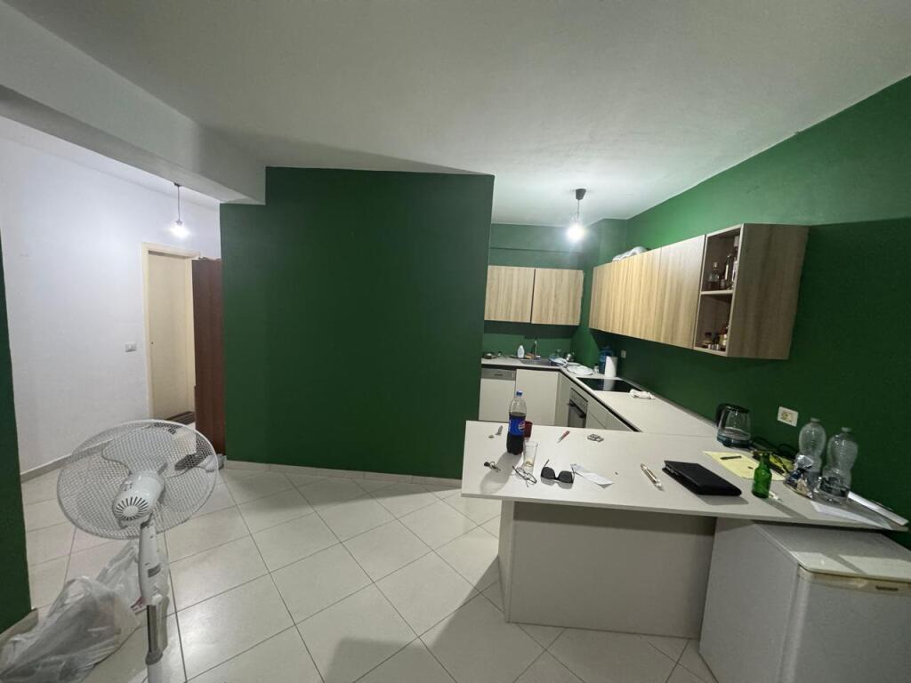 JEPET ME QERA APARTAMENT 1+1 AFER SPITALIT TEK BILLA