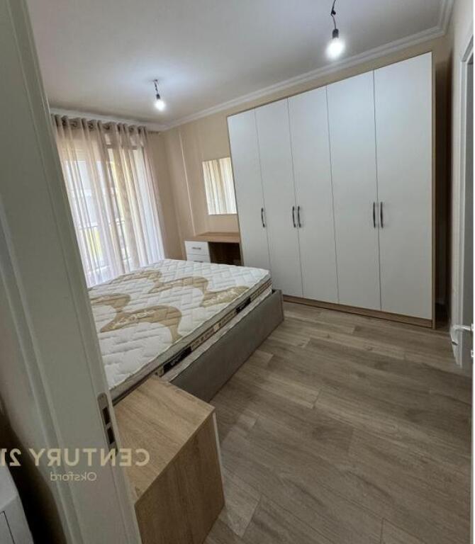 Apartament 2+1 me qira në Univers City!