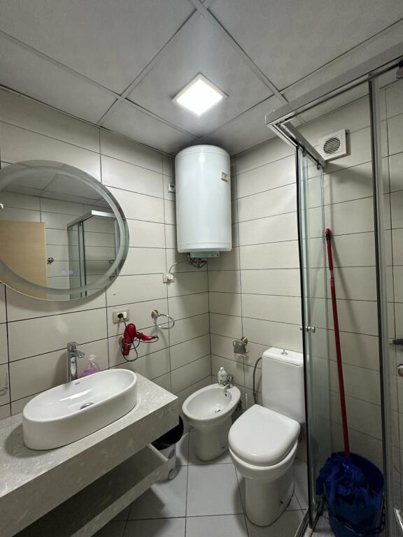 Qera, Apartament 2+1 , Don Bosko