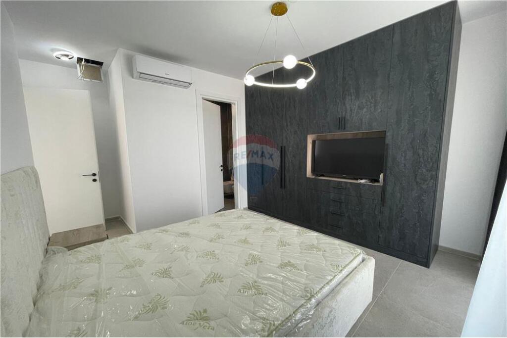 APARTAMENT 2+1+2POST PARKIMI PER QIRA LIQENI THATE !