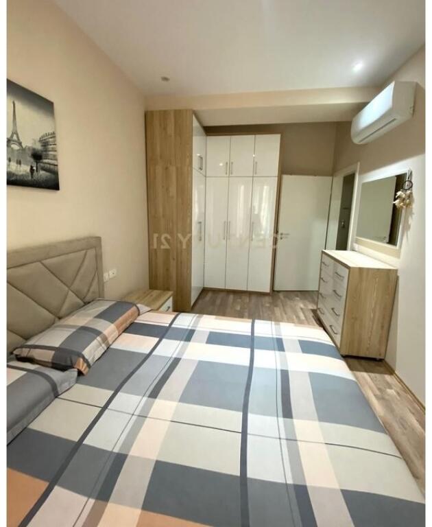Apartament me qira 2+1, Kompleksi Mangalem