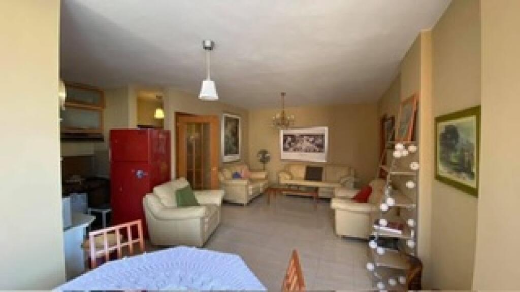 Jepet apartment 1+1 me qera rruge Bogdanve 600€