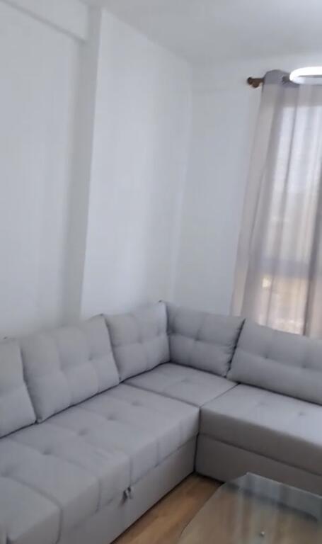 Affittasi Appartamento 1+1+1 Balcone