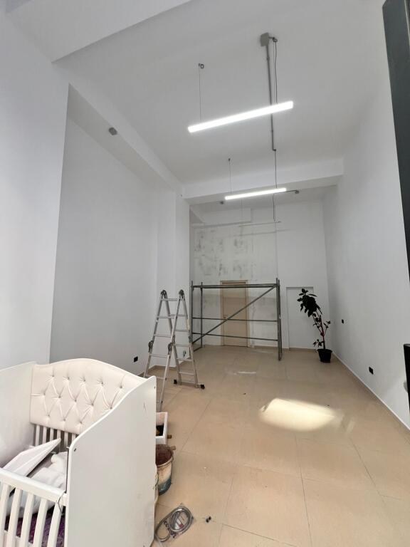 🏡Business premises for rent in Astir
