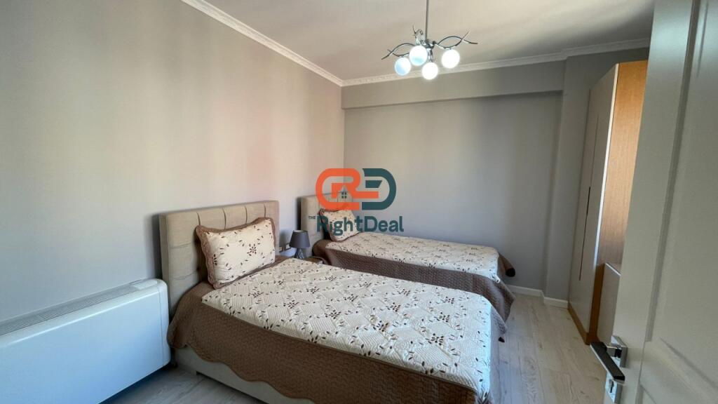 Tek Kompleksi Malajzian, Shitet Super Apartament 2+1+2, Totalisht I Investuar Me Post Parkimi Te Perfshire ne Cmim!