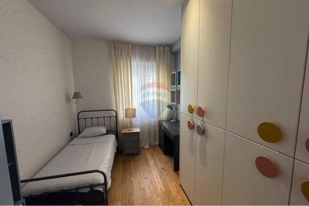 APARTAMENT 3+1+2 PER QIRA TE TOUCH OF SUN