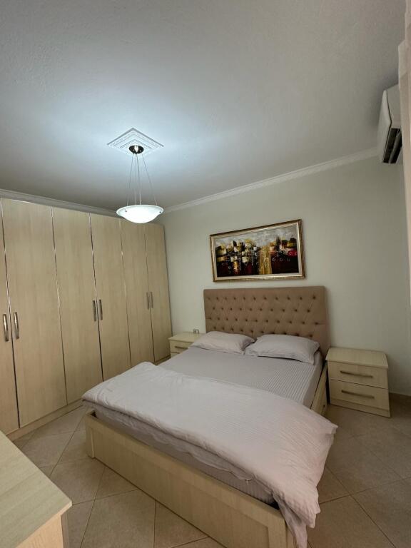 Qera, Apartament 2+1 , Don Bosko