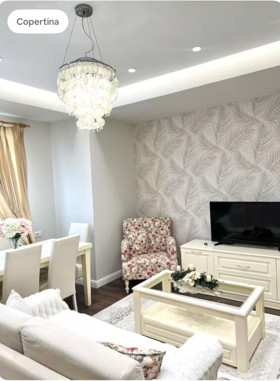 🏙️ APARTAMENT 2+1 ME VERANDE – Qendër, Rruga Bogdaneve