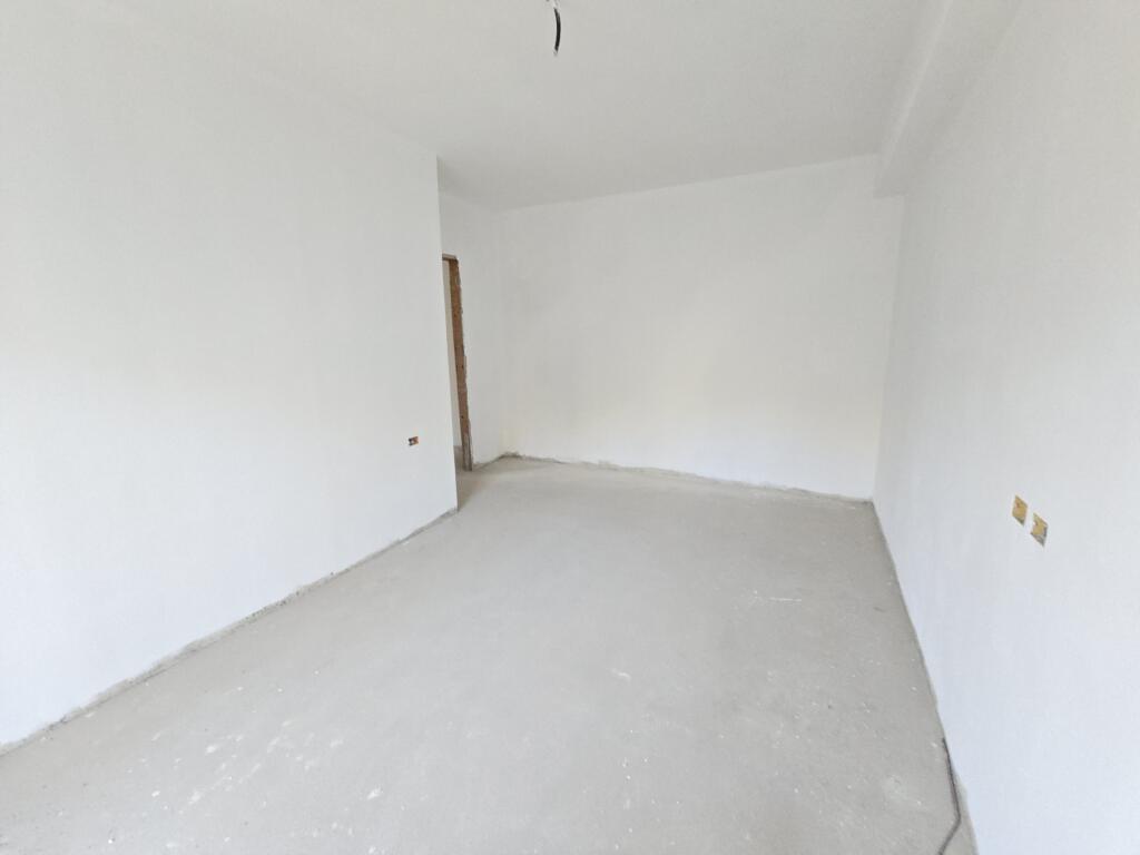 OCCASION FOR SALE 2+1 APARTMENT NEAR SHKEMBI I KAVAJES