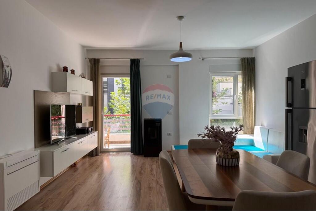 APARTMENT 2+1 &amp; PARKING FOR RENT AT COMPLEX FZ