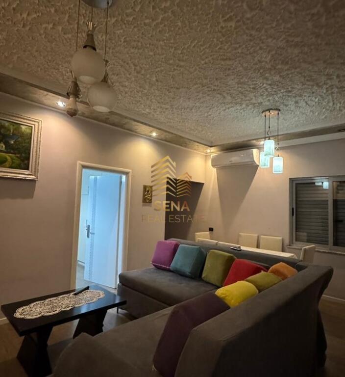 Affitto, Appartamento 2+1+balcone+Posto Auto, Fresk, 550 Euro/mese