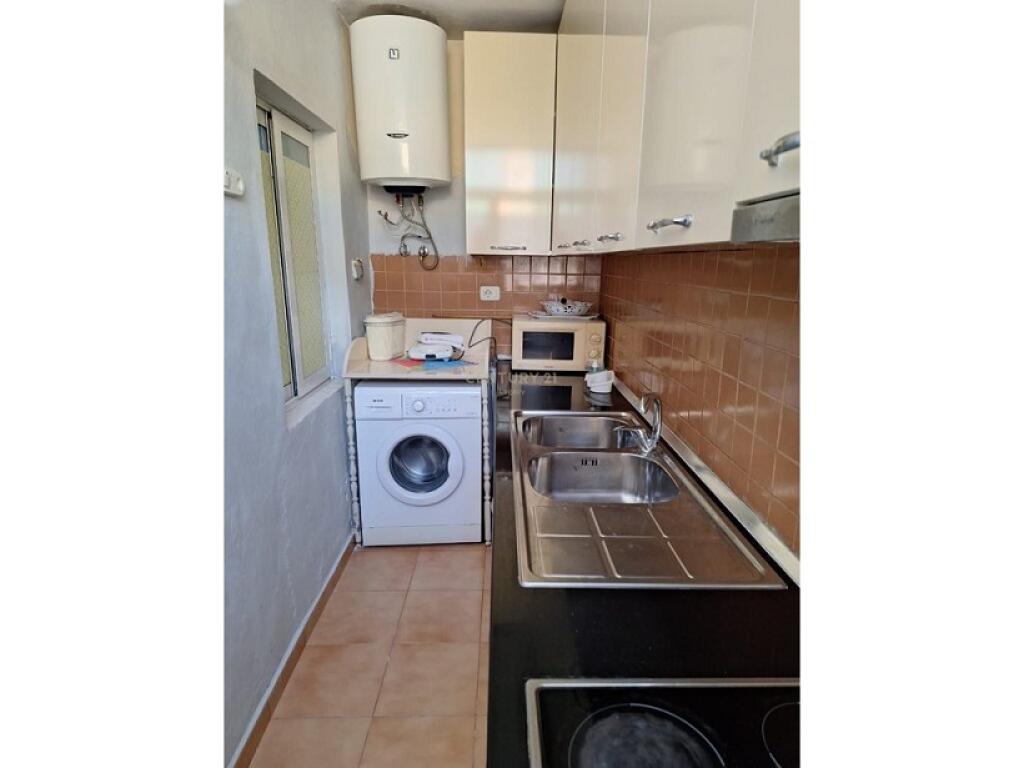 Apartament 2+1 me Qira në Zemër të Zonës 21 Dhjetori🏙️