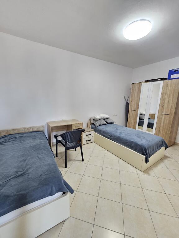 SUPER APPARTAMENTO 2+1 IN AFFITTO SULLA SPIAGGIA, DURRËS
