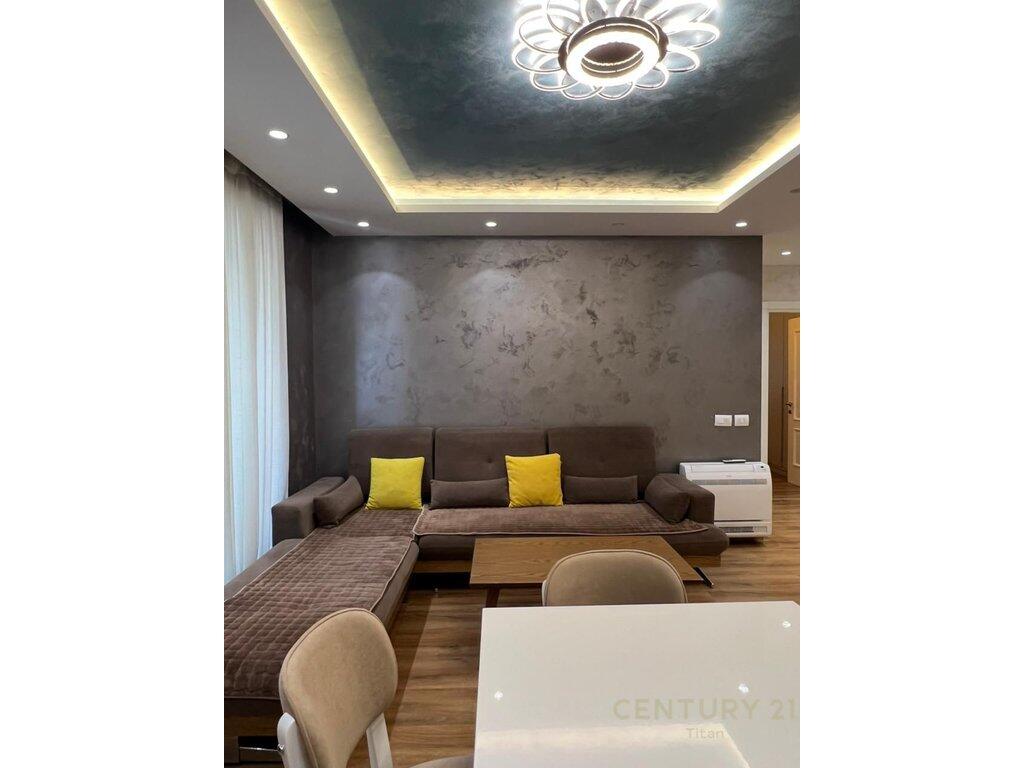 Apartament 2+1 per Qira tek Ish Fusha!