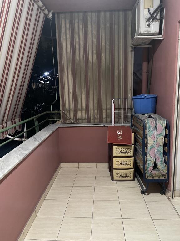 Kodra e Diellit tek Big Market apartament  1+1 me qera 1+1 i mobiluar sapo kalon Kristal Center!
