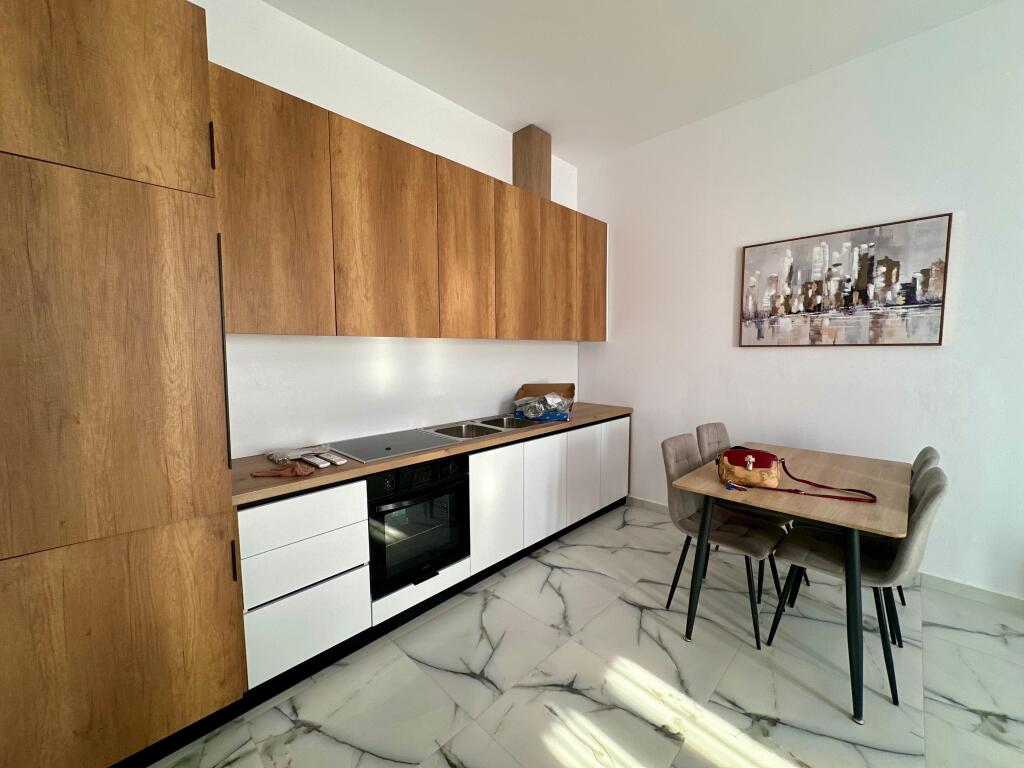 APARTAMENT 1+1 ME QIRA - VASIL SHANTO