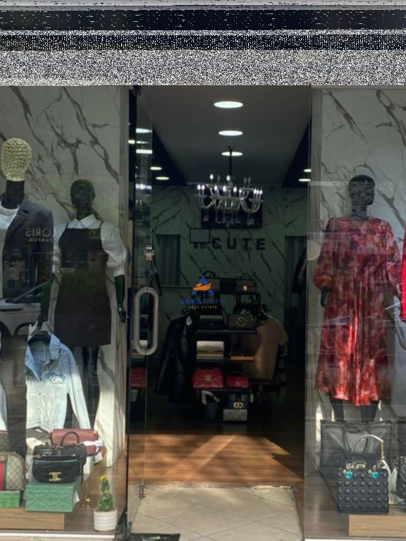SHITET BIZNES BUTIK VESHJESH 40M2 "RRUGA MUHAMET GJOLLESHA,VASIL SHANTO" 30.000 EURO