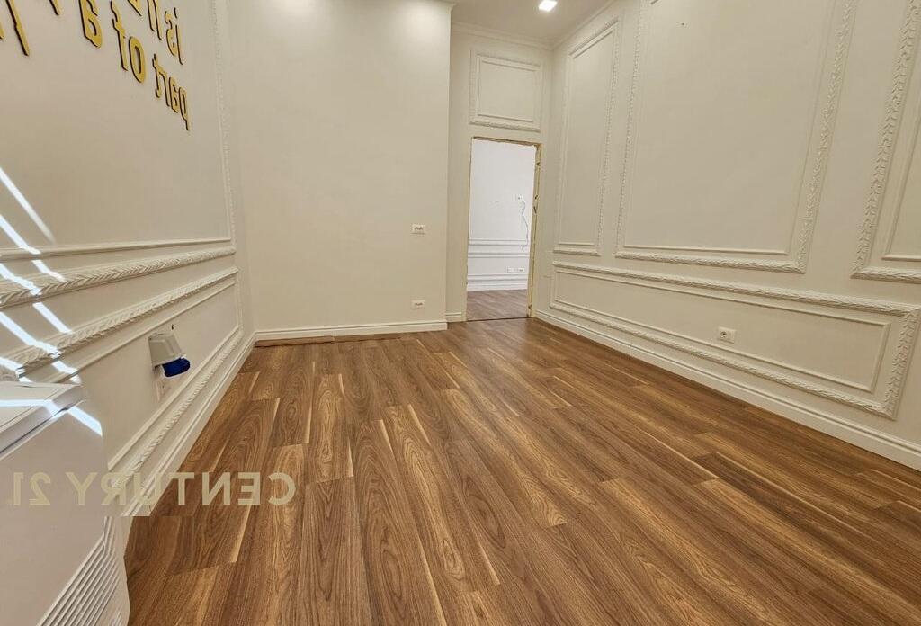 Commercial space for rent in Myslym Shyri