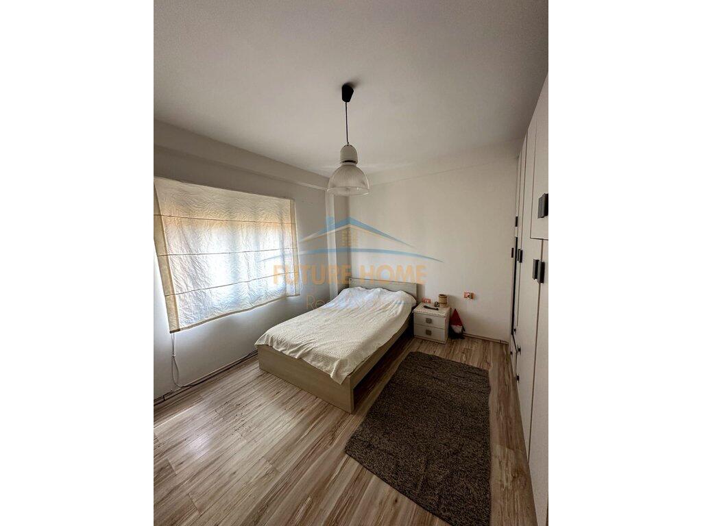 Qera, Apartament 2+1, Porcelan , Tiranë.