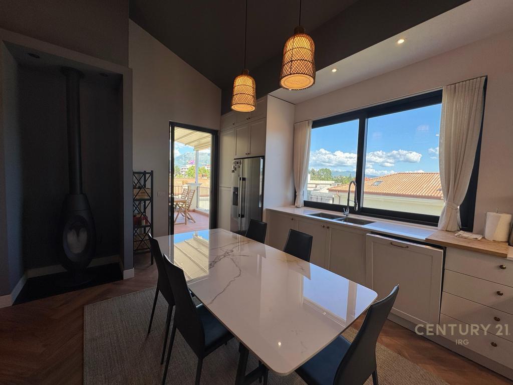 Apartment 3+1 at Porta e Gjelber Residence