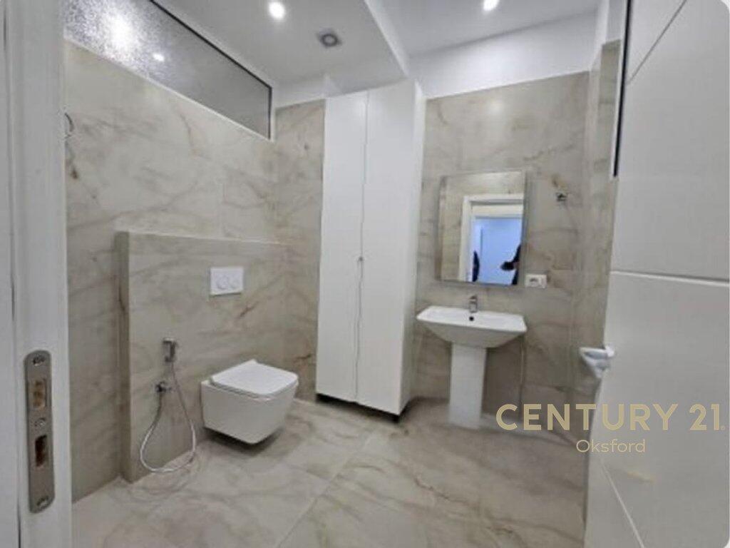 APPARTAMENTO 2+1+2+GARAGE IN AFFITTO A SELITE 700 € /Mese
