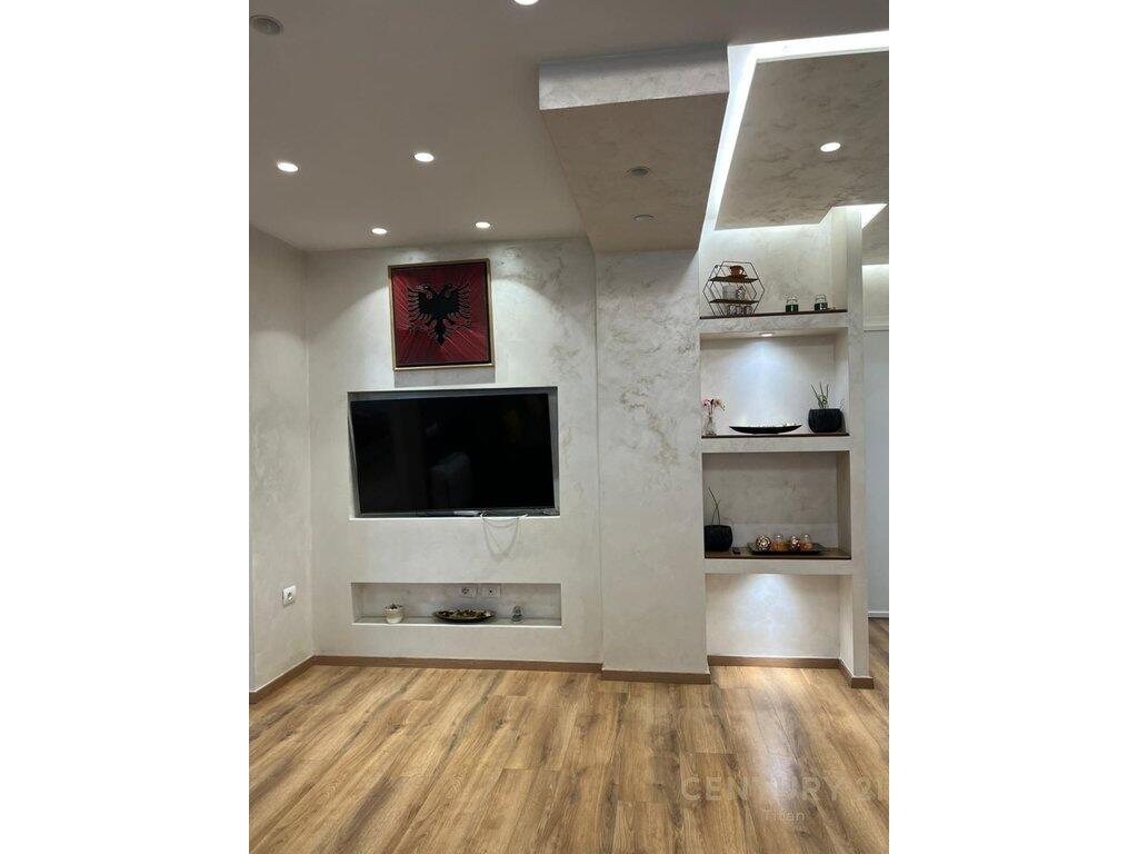 Apartament 2+1 per Qira tek Ish Fusha!
