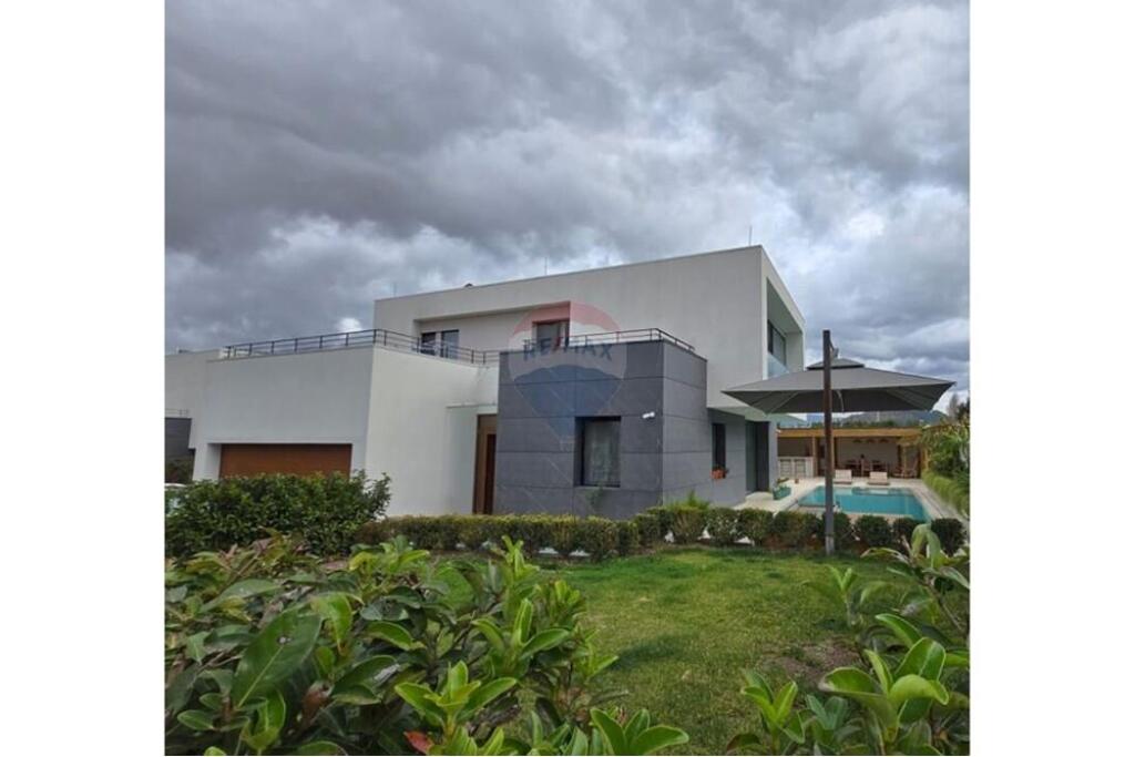 ELITE VILLAS FOR SALE - VISHNJE RESIDENCE