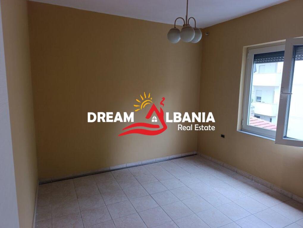 Ambient zyre me qera , Rruga e Kavajes (ID 42611368)