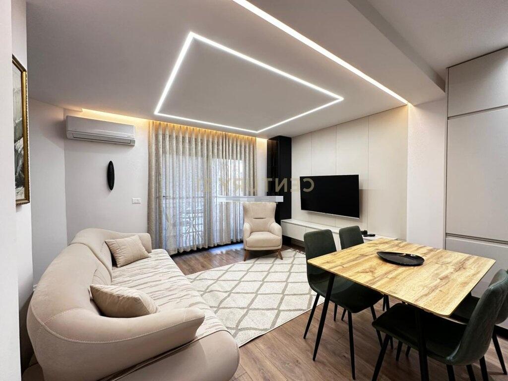 Appartamento 2+1 in affitto su Bulevardi Zogu I