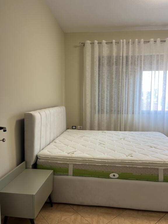 Jepet me qira 1+1 RR.Haxhi Dalliu prane Prokurorise 550€