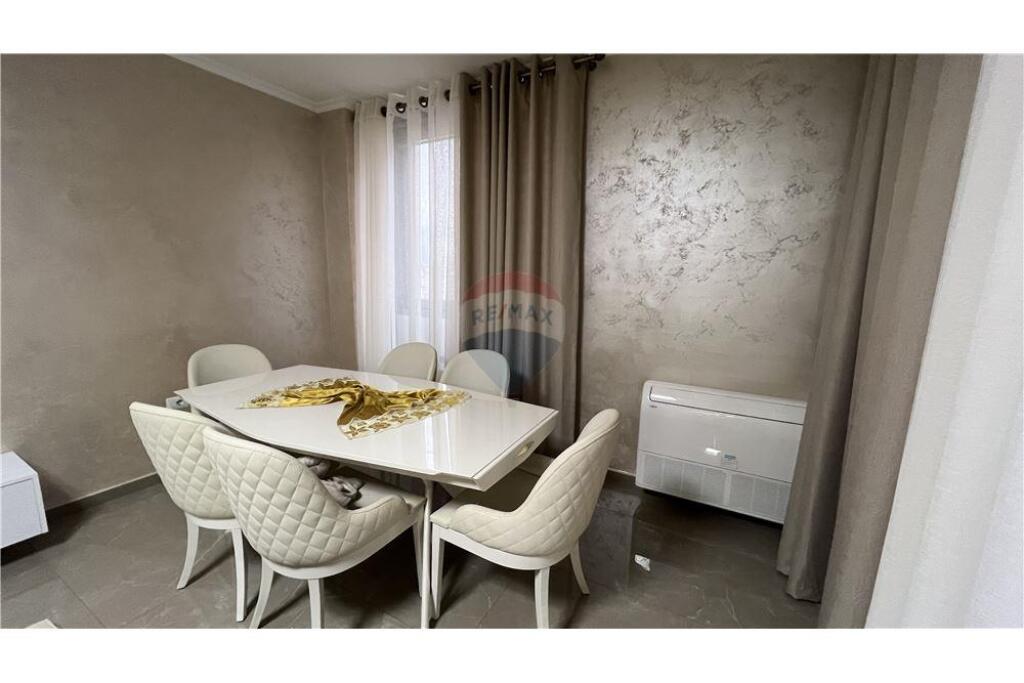 Rruga Abdi Toptani, Tirane, Apartament Per Qira