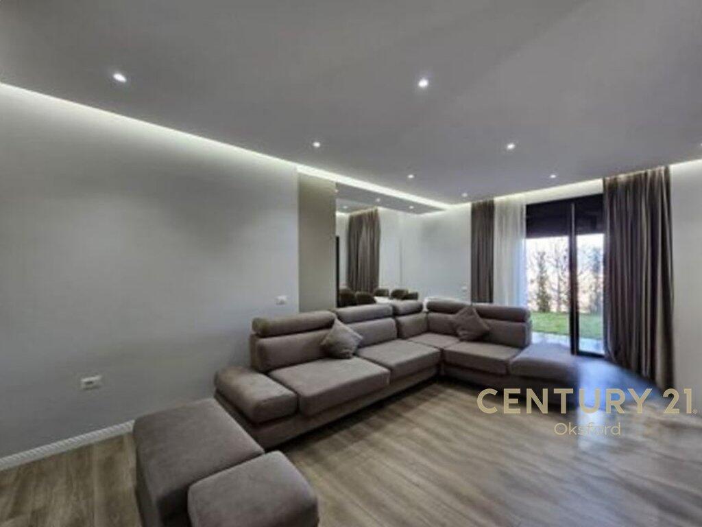 APPARTAMENTO 2+1+2+GARAGE IN AFFITTO A SELITE 700 € /Mese