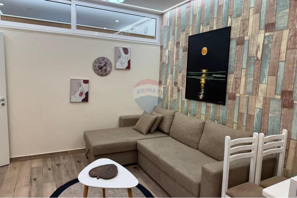 APARTAMENT 1+1 PER SHITJE TE MINE PEZA