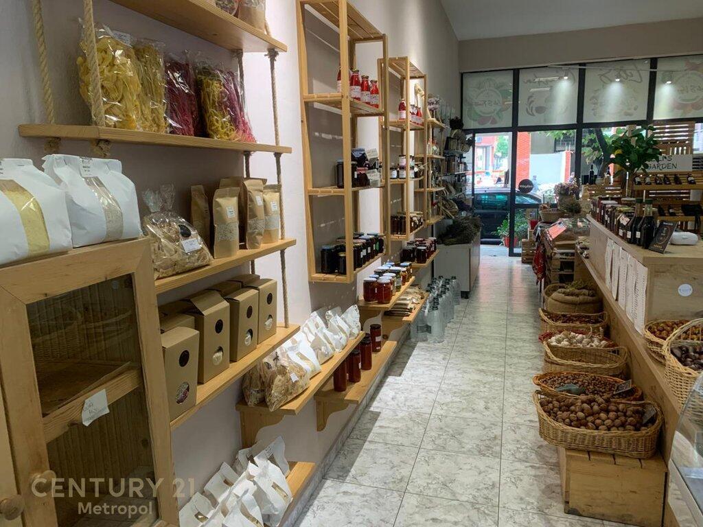 Organic food shop for sale, fully equipped!