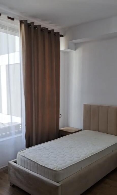 Affittasi Appartamento 1+1+1 Balcone
